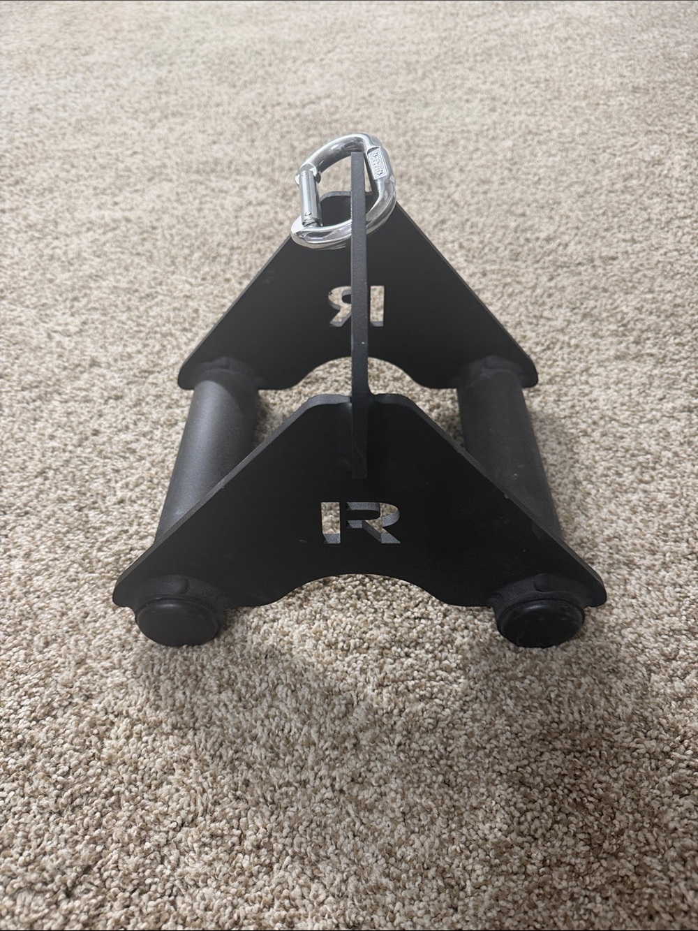 ROGUE MONSTER GRIP TRIANGLE